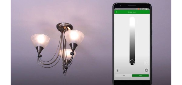 Remotely Dim and Control your LED Lights via an app with this Varilight Smart V-Pro Dimmer!