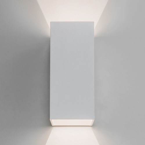 Oslo 160 LED Up-Down Wall Light in Textured White IP65 2 x 3W 3000K for Exterior Lighting, Astro 1298006