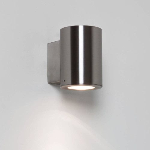 Detroit Single Wall Light in Brushed Stainless Steel IP44 GU10 max. 35W for Down-lighting, Astro 1059006
