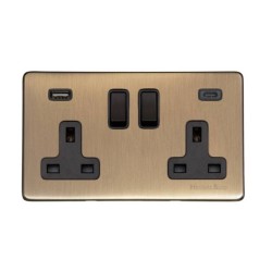 2 Gang 13A Socket with 2 USB A+C Sockets Screwless Vintage Antique Brass Plate with a Black Trim