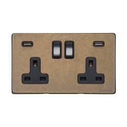 2 Gang 13A Socket with 2 USB Sockets Screwless Vintage Rustic Brass Plate with a Black Trim
