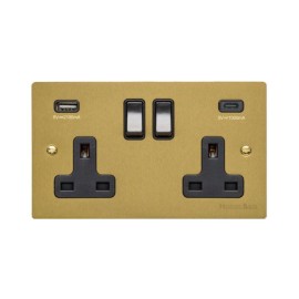 2 Gang 13A Socket with 2 USB-A+C Sockets Satin Brass Elite Flat Plate and Rocker with Black Plastic Insert