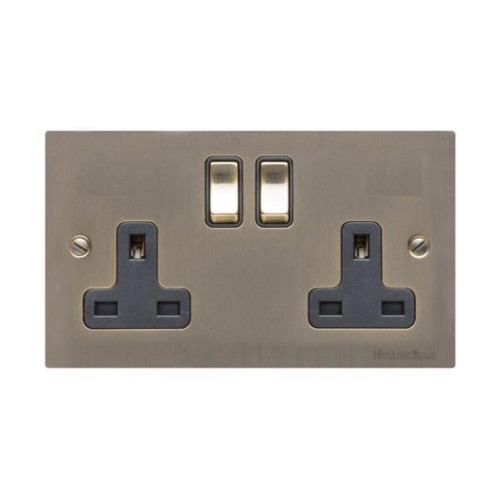 2 Gang 13A Switched Twin Socket in Antique Brass Elite Flat Plate and Switch with Black Trim