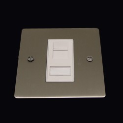 1 Gang RJ45 Data Socket in Satin Nickel Brushed and White Plastic Insert Stylist Grid Flat Plate
