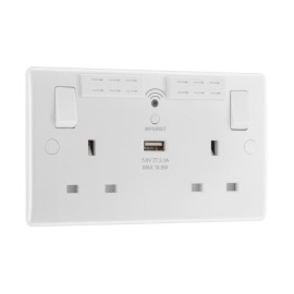 2 Gang 13A Wi-Fi Twin Socket Range Extender + 5V 2.1A USB Charger max. 15W in White Moulded Rounded Edges BG Nexus 822UWR