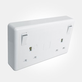 13A Converter Socket Single to Double, 1 Gang to 2 Gang Switched Converter Socket in White Plastic