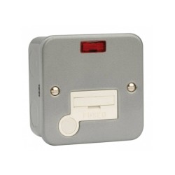 Metal Clad 1 Gang 13A Unswitched Fused Spur with Neon and Optional Flex Outlet, Click Scolmore CL053