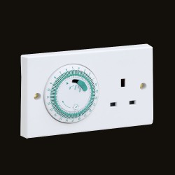 24hr Mechanically Timer Socket 13A in White with 96 ON/OFF Settings, on/off/timed selector