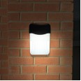 IP65 11W LED Bulkhead 6500K 900lm in Black with Integral Photocell for Wall Mounting