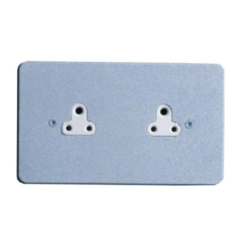 2 Gang 2A / 5A Unswitched Twin Socket