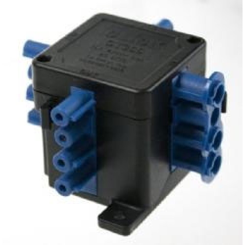 1 in 3 out flow Hub Junction Box, Click 250V 20A 4 Pin