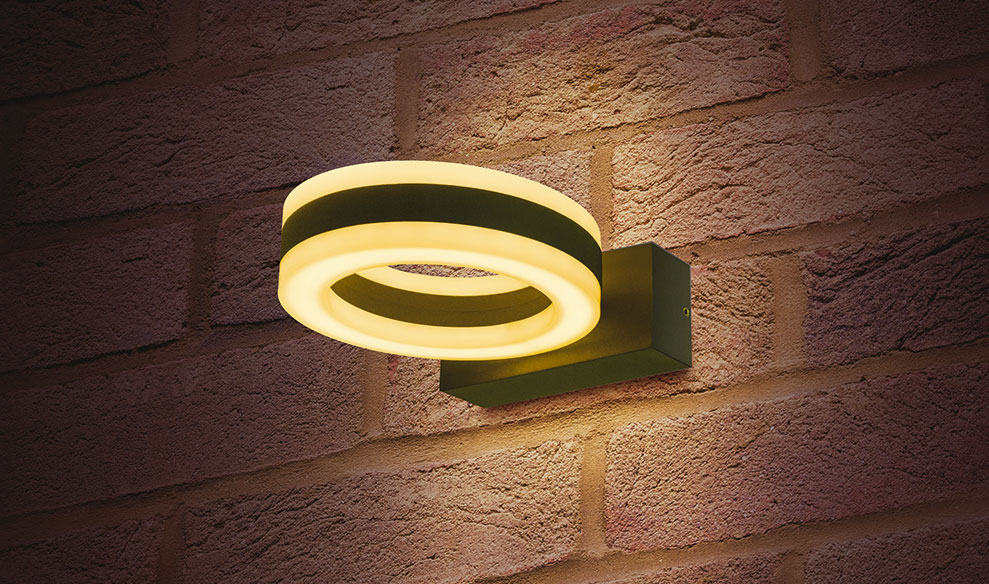 Don’t buy your lights without first selecting a Dimmer - make sure your LED light is dimmable! See the Integral LED Ciclo LED Outdoor Wall Light 11W