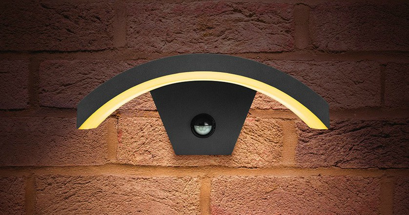 Another Integral LED fitting Garden Lighting is the IP54 rated black Curve LED wall light coming integrated with a 7.6W 3000K 360lm LED light and an integrated PIR sensor.